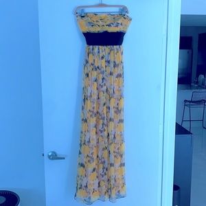 NWT BCBGMAXAZRIA CHIFFON STRAPLESS MAXI DRESS SZ 4